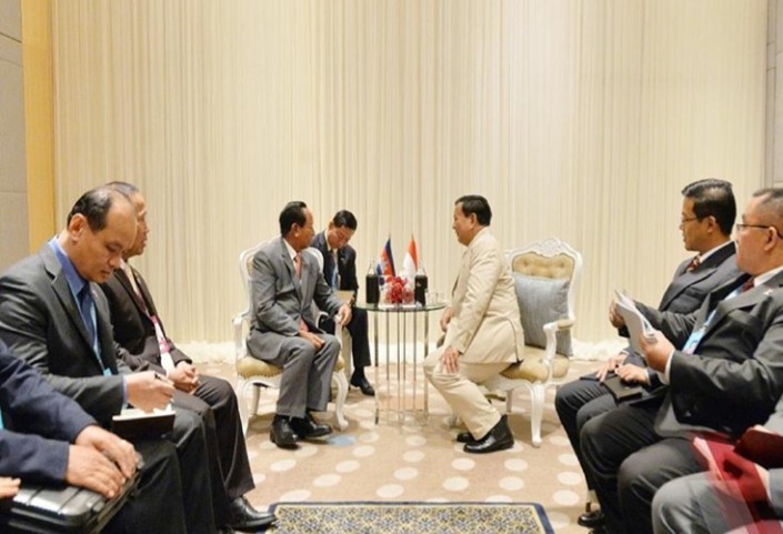 Menhan RI Prabowo Subianto Bertemu Menhan AS dan Sejumlah Menhan ASEAN 7