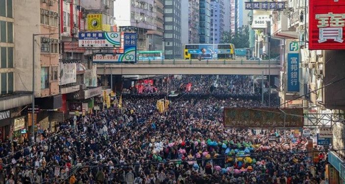 Aksi Demonstrasi Besar-besaran Kembali Terjadi di Hong Kong