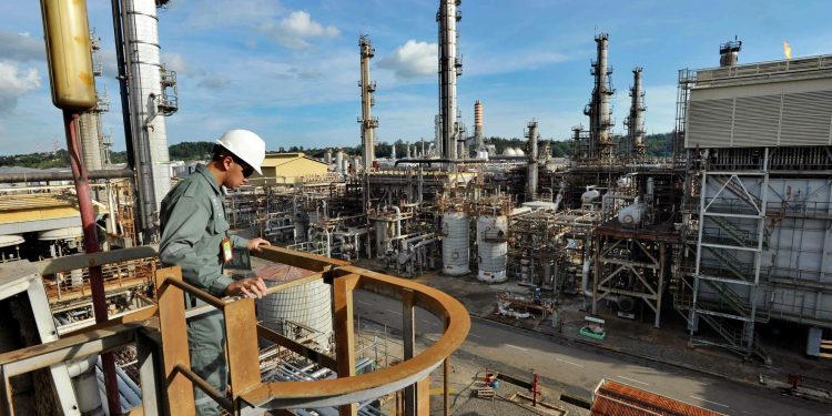 Indonesia Hentikan Pasokan Gas ke Singapura, ConocoPhillips Tunggu Kebijakan Baru