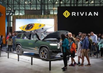 Raih Investasi Rp18 Triliun, Rivian Siap Saingi Tesla Produksi Mobil Listrik