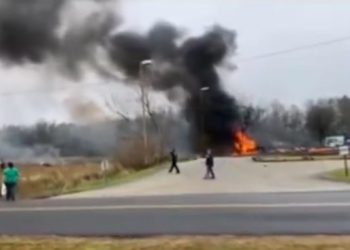 Kecelakaan Pesawat di Amerika, Lima Orang Tewas