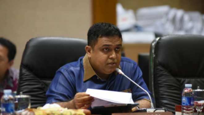 Anggota Komisi VII DPR Tentang Rencana PLN Garap Kendaraan Listrik