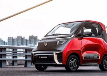 China Luncurkan Mobil Listrik Baojun E300  ﻿