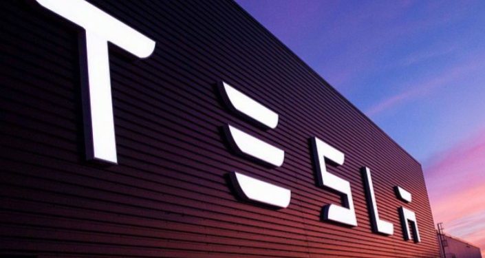 Lampaui GM dan Ford, Tesla Jadi Perusahaan Mobil Paling Bernilai di Amerika