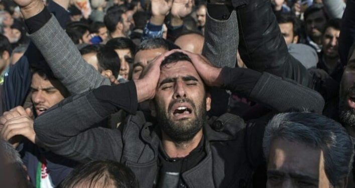 Jutaan Massa Berjubel, 56 Orang Meninggal saat Pemakaman Soleimani di Iran