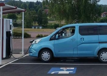 Pertama di Asia Tenggara, Indonesia Luncurkan Ultra-Fast Charger untuk Kendaraan Listrik