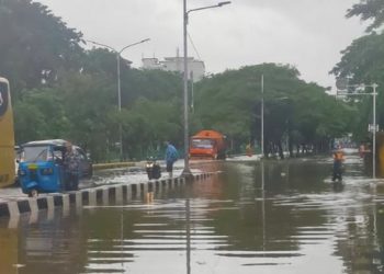 Bertemu Pasang Air Laut, Banjir Jakarta Sulit Dialirkan