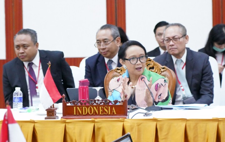 Indonesia Serukan ASEAN-China Bersatu Atasi Wabah Corona 1