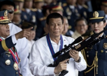 Perangi Korupsi, Presiden Duterte Izinkan Warganya Tembak Koruptor