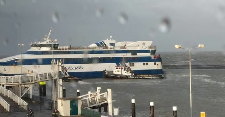 Inggris Diterjang Badai Ciara, Transportasi Udara, Darat dan Laut Lumpuh