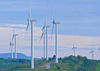 Transisi Energi Listrik ke EBT Tekan Emisi Karbon Global Hingga 2 Persen