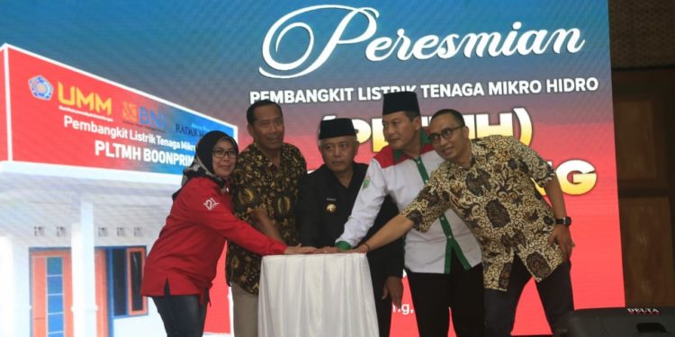 Sokong Energi Ekowisata, UMM Luncurkan Stasiun  Pembangkit Listrik Mikro Hidro ﻿