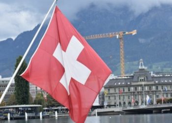 Wabah Covid-19 di Swiss, 10.000 Orang Terinfeksi