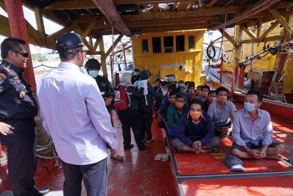 Indonesia Tangkap 5 Kapal Asing saat Mencuri Ikan di Laut Natuna 1