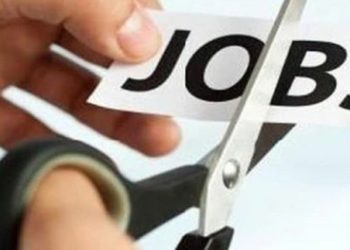 Badai PHK Mulai Menerpa Industri Manufaktur Indonesia