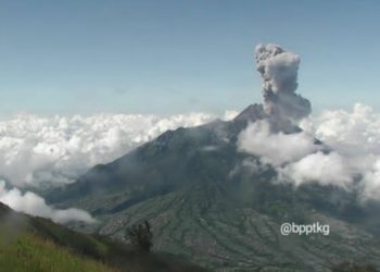 Ditengah Wabah Covid-19, Gunung Merapi Kembali Erupsi