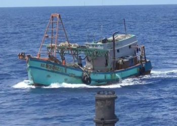 Pengawas Laut Indonesia Gulung 5 Kapal Pencuri Ikan Berbendera Filipina dan Vietnam