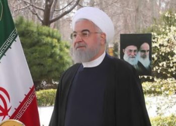 Selebrasi Hari Tentara, Iran Gelar Parade Bantuan Covid-19