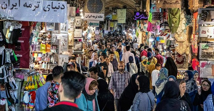 Iran Berangsur Pulih dari Covid-19, Masyarakat Mulai Bekerja Kembali