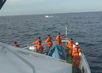 Basarnas Evakuasi ABK Asal Filipina yang Jatuh dari Kapal Rute Australia-China