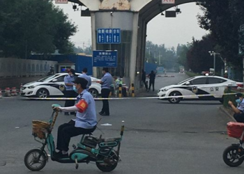 Pasar di Beijing Terpapar Covid-19, Polisi Militer Dikerahkan Kawal Lockdown