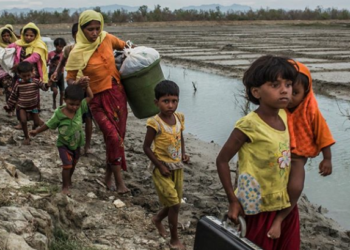 Operasi Militer Myanmar Paksa Ribuan Warga Rakhine State Mengungsi