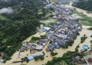 Sichuan China Diterjang Banjir, 12 Tewas dan Ribuan Warga Dievakuasi