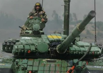 India Mobilisasi Pasukan Tank ke Perbatasan China