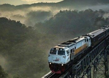 Warga Jakarta dan Bandung Kini Bisa Menikmati Perjalanan Kereta Luar Kota