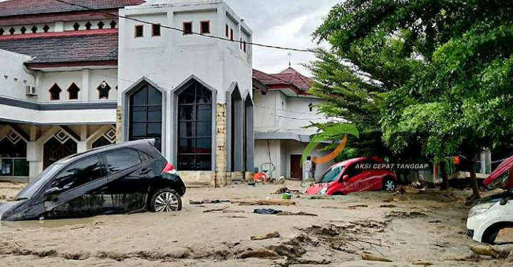 Luwu Utara Diterjang Banjir, 10 Orang Tewas