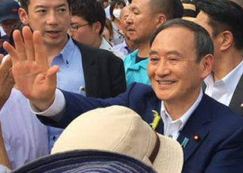 Yoshihide Suga, PM Jepang yang Baru Pengganti Shinzo Abe