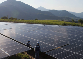 Risen Raih Kontrak Kerja Sama 140 MW dari UPC-AC Energy Solar Asia