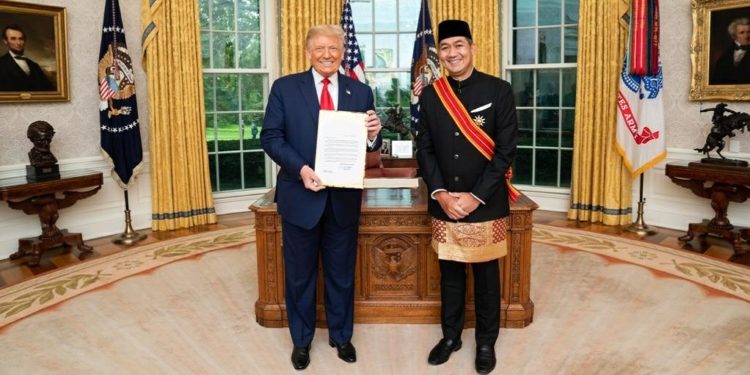 Bertemu Trump, Dubes RI Serahkan Surat Kepercayaan Presiden Jokowi