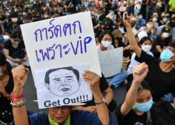 Ribuan Mahasiswa di Thailand Kepung ‘Government House’ Tuntut PM Mundur