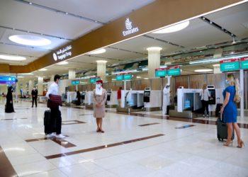 Emirates Tingkatkan Pengalaman Bandara dengan Kios Check-in Mandiri di Dubai