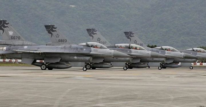 Konfrontasi Militer Taiwan dan China Makin Tajam