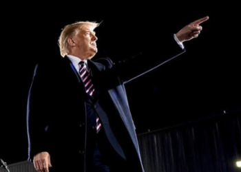 Trump: China harus Membayar Mahal Atas Pandemi Global Covid-19