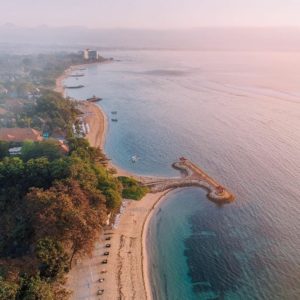 Deretan Pantai Eksotis di Indonesia yang Digemari Wisatawan Dunia 9