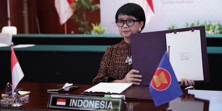 Kemitraan ASEAN-AS Jadi Kekuatan Positif bagi Stabilitas Kawasan 1 ASEAN Sepakati Perjanjian TAC dengan Kolombia, Afsel dan Kuba