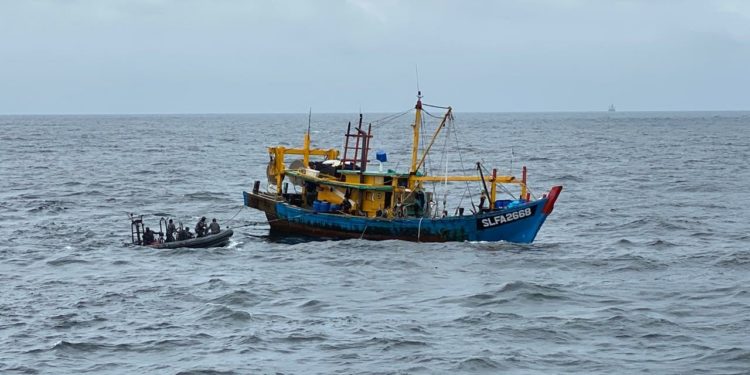 ILEGAL FISHING: Satgas 115 Indonesia Ringkus Kapal Berbendera Malaysia