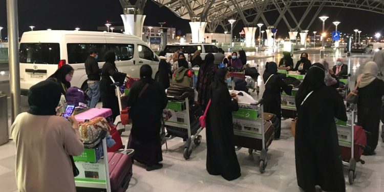 99 Pekerja Migran Indonesia Tinggalkan Oman