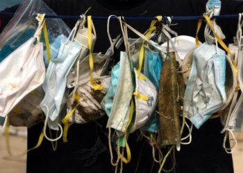 OceanAsia: 1,5 Miliar Sampah Masker Cemari Laut Global