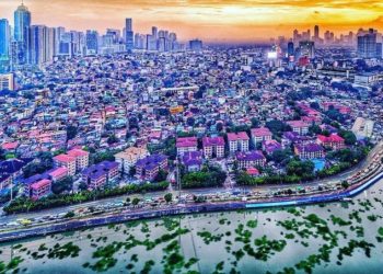 Filipina Tutup Akses Wisatawan Global