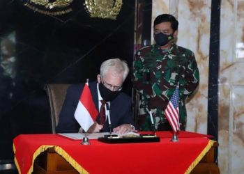 Konsolidasi Mitra di Asia, Plt Menhan AS Bertemu Prabowo dan Panglima TNI