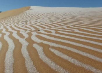 Fenomena Langka, Gurun Sahara Kembali Diselimuti Salju