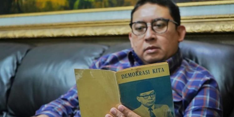 Fadli Zon: Dicengkram Oligarki, Masa Depan Demokrasi Indonesia Kian Suram