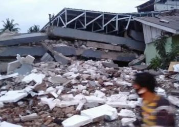 Gempa Sulbar: 3 Meninggal, Ribuan Orang Mengungsi