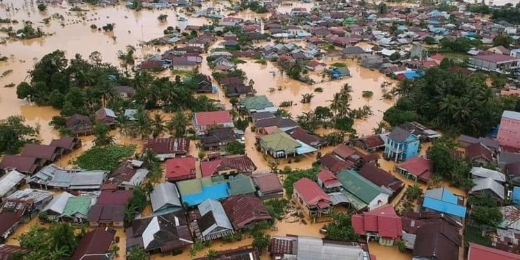 Darurat Banjir di Kalimantan Selatan: 5 Meninggal, Ribuan Orang Mengungsi