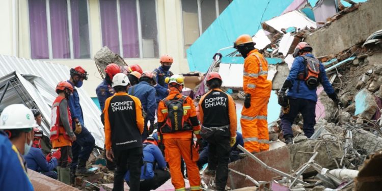 Gempa Sulbar: Korban Jiwa Bertambah Jadi 81 Orang