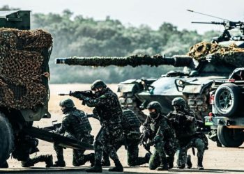 Taiwan Siap Tempur Hadapi Gempuran China